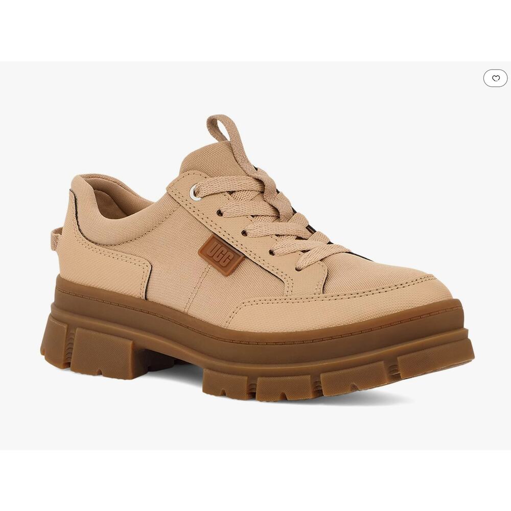 UGG Ashton Hybrid NIB Size 10